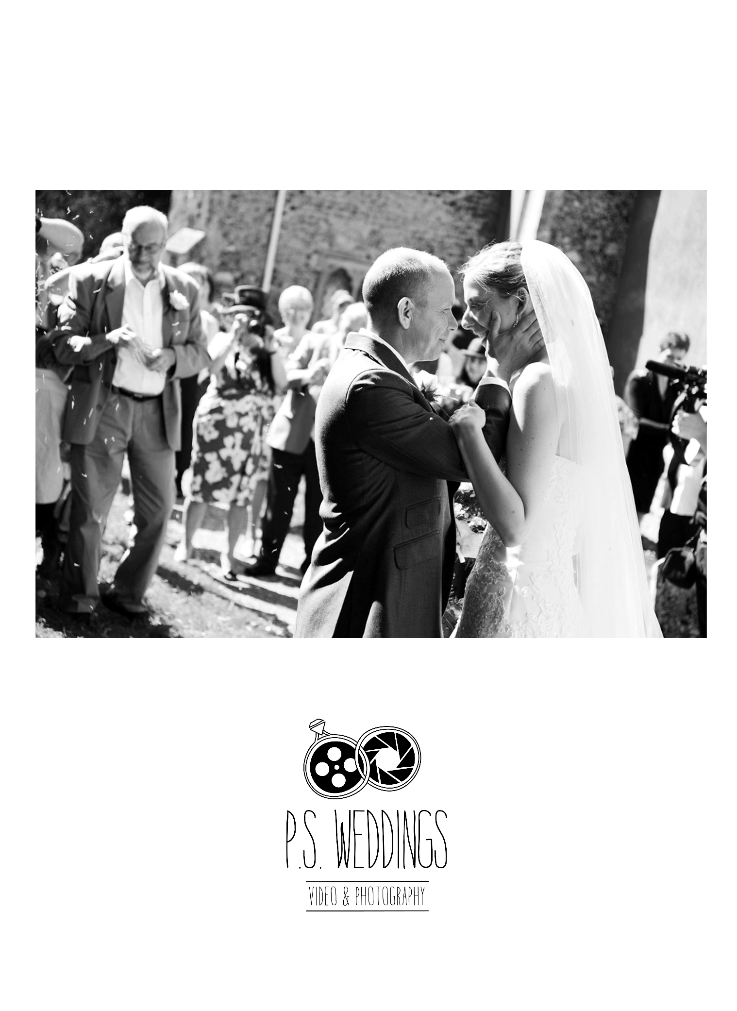 Morten and Becs. Summer Wedding. (C) PS Weddings UK.